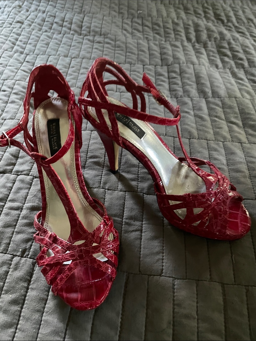 White House Black Market Red Croc-Embossed Strappy High Heels